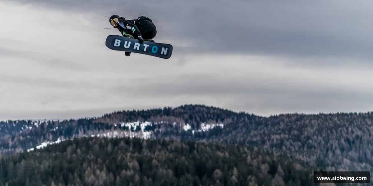 熊猫体育中国官网冲破困境，迈向新的高峰。